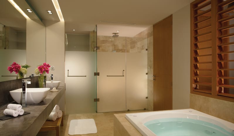 DREAMS PLAYA MUJERES PREFERRED CLUB  MASTER SUITE OCEAN VIEW SWIM OUT WASHROOM